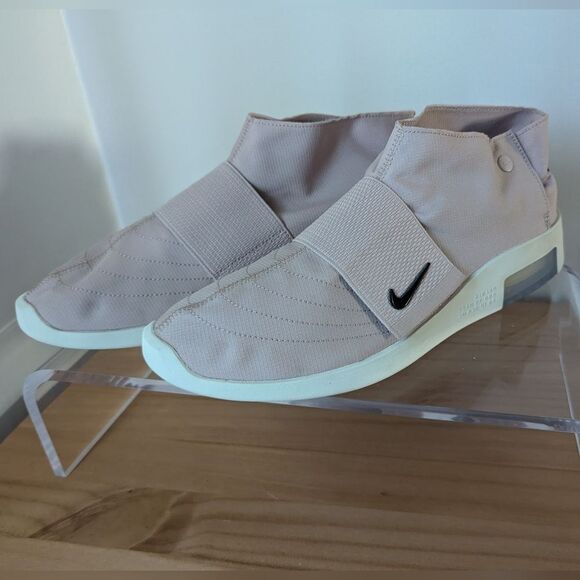 Nike Air Fear of God Moccasin - Picture 4 of 10
